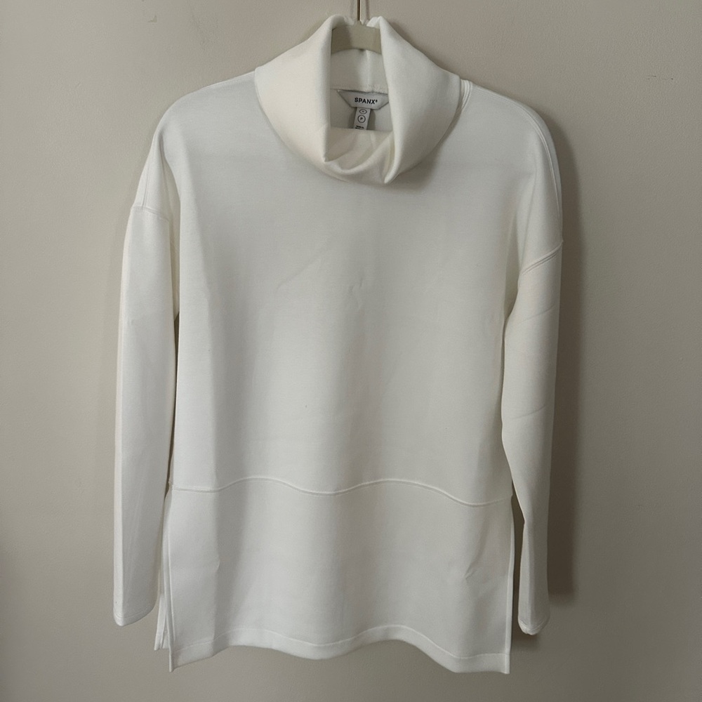 Spanx Air Essentials turtleneck tunic size S powder off white NWT